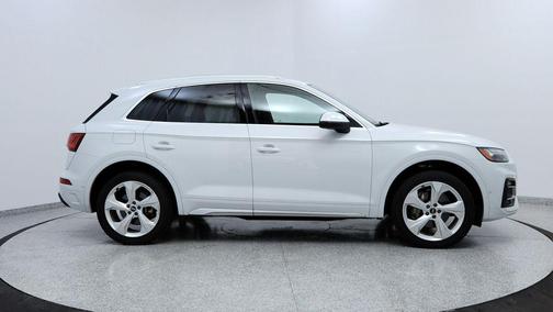 2021 Audi Q5 45 Prestige