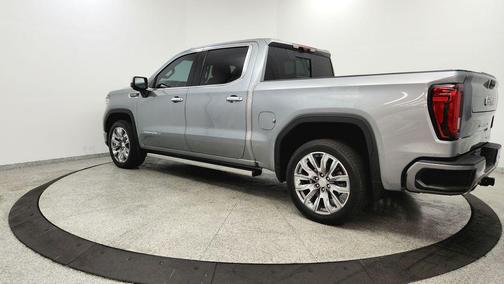 Sterling Metallic 2024 GMC Sierra 1500 Denali