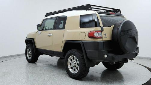 2013 Toyota FJ Cruiser Base
