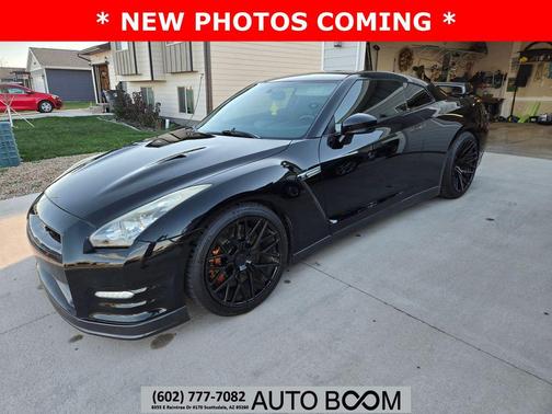 2014 Nissan GT-R Premium