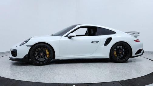 2017 Porsche 911 Turbo S