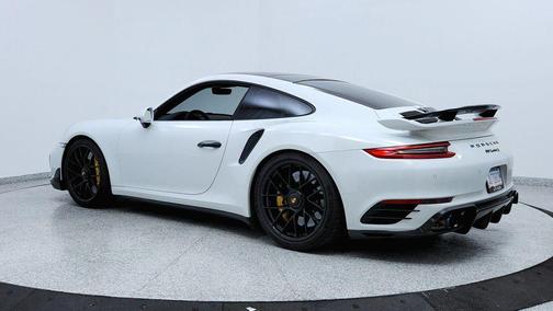 2017 Porsche 911 Turbo S