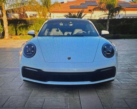 2021 Porsche 911 Carrera