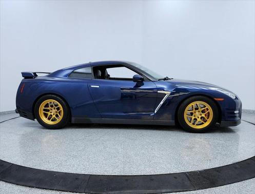 2015 Nissan GT-R Premium