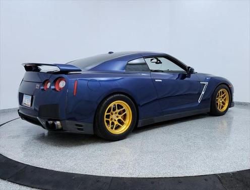 2015 Nissan GT-R Premium