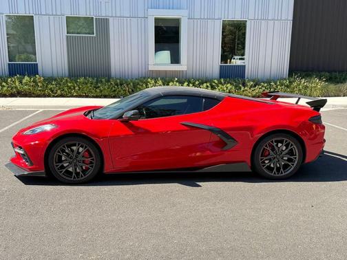 2020 Chevrolet Corvette Stingray w/3LT