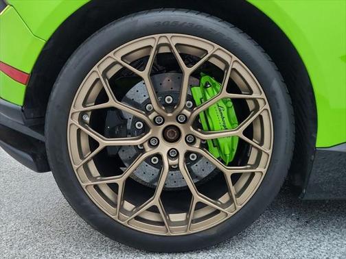 2019 Lamborghini Huracan Performante