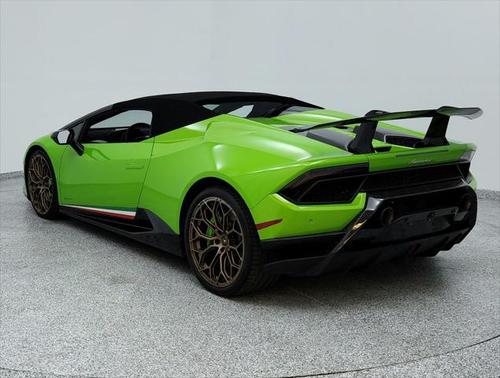 2019 Lamborghini Huracan Performante