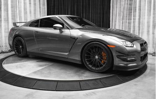 2015 Nissan GT-R Premium