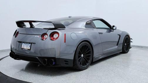 2015 Nissan GT-R Premium