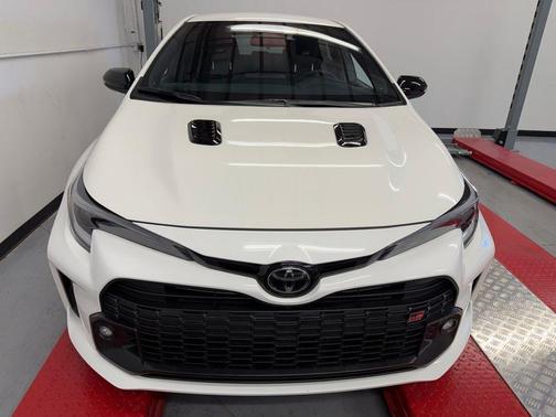 Ice 2023 Toyota GR Corolla Core