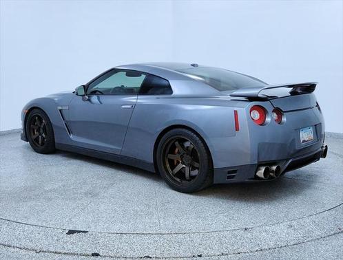 2014 Nissan GT-R Premium