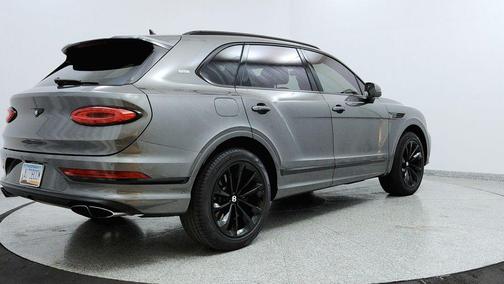 2022 Bentley Bentayga V8