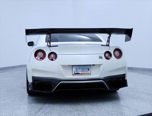 2018 Nissan GT-R Premium