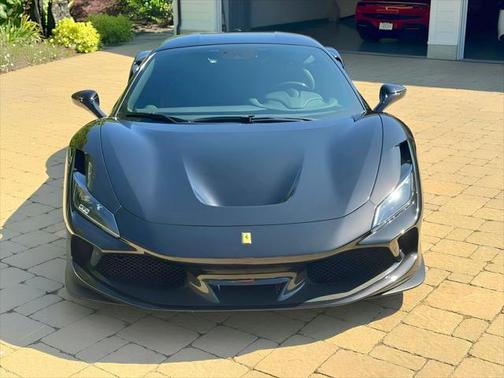 2022 Ferrari F8 Tributo Base