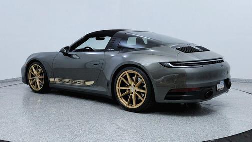 2023 Porsche 911 Targa 4S