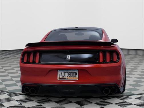 2017 Ford Shelby GT350 Base