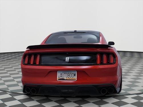 2017 Ford Shelby GT350 Base