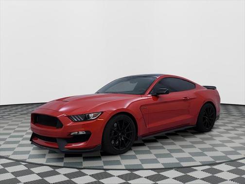2017 Ford Shelby GT350 Base