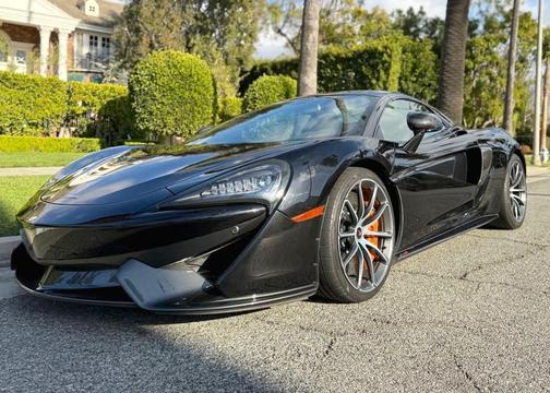 2018 McLaren 570S Base
