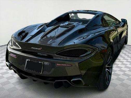 2018 McLaren 570S Base