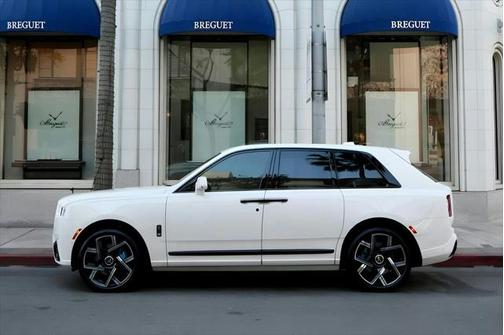 2025 Rolls-Royce Cullinan Black Badge