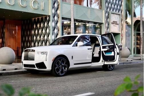 2025 Rolls-Royce Cullinan Black Badge