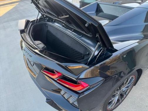 2023 Chevrolet Corvette Stingray w/3LT