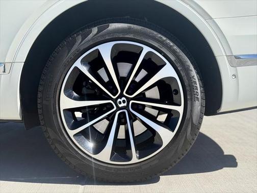 2019 Bentley Bentayga V8