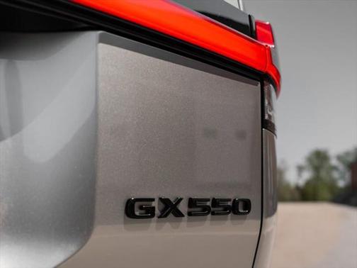 2024 Lexus GX 550 Overtrail+