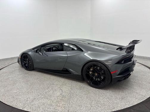 2015 Lamborghini Huracan LP610-4