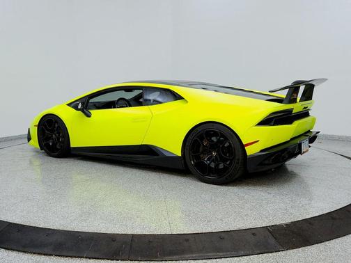 2015 Lamborghini Huracan LP610-4