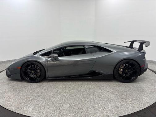 2015 Lamborghini Huracan LP610-4