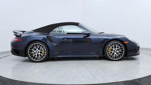 2015 Porsche 911 Turbo S