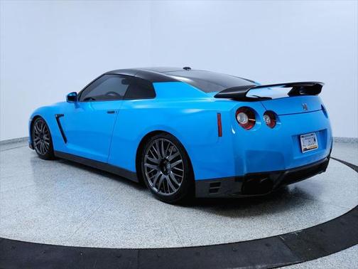 2016 Nissan GT-R Premium