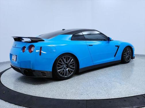 2016 Nissan GT-R Premium