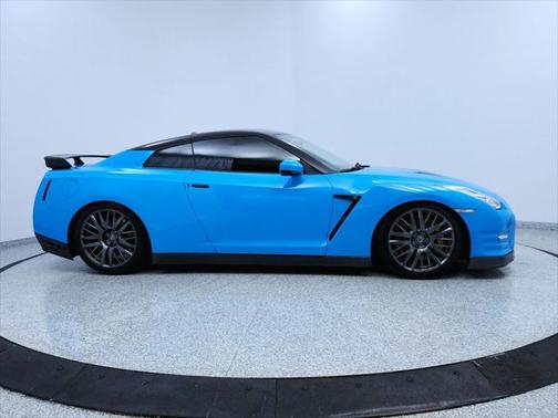 2016 Nissan GT-R Premium