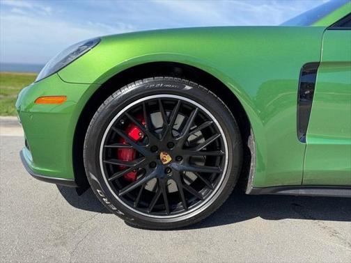 2019 Porsche Panamera Turbo