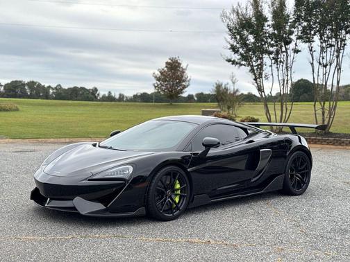 2017 McLaren 570S Base