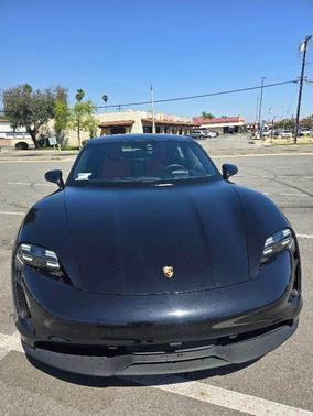 2022 Porsche Taycan Base