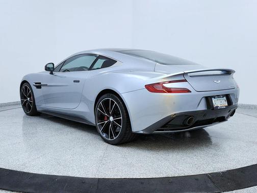 2014 Aston Martin Vanquish V12