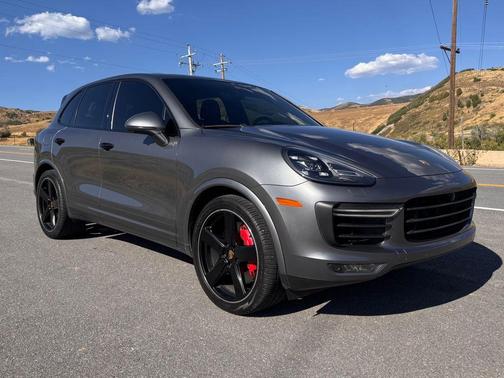 2018 Porsche Cayenne Turbo