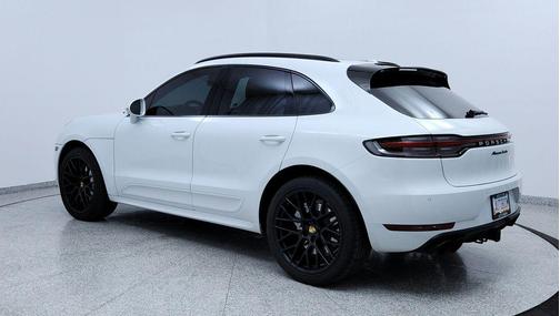 2020 Porsche Macan Turbo
