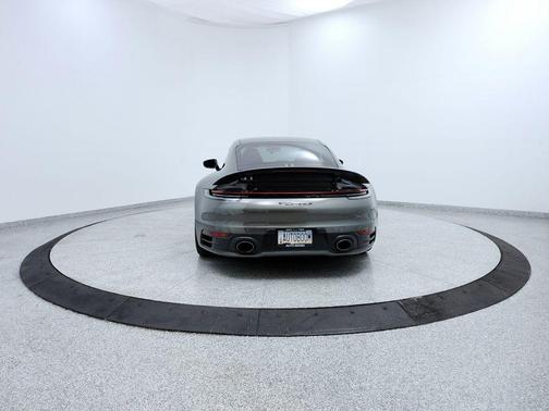 2021 Porsche 911 Carrera S