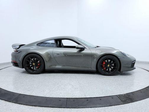 2021 Porsche 911 Carrera S