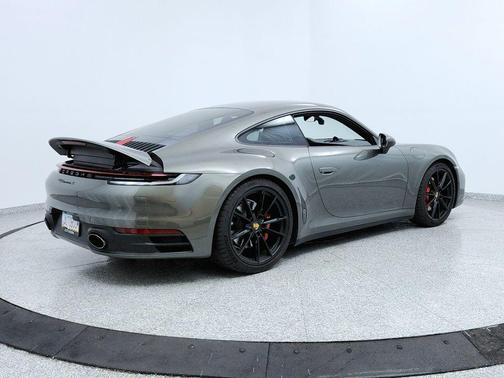 2021 Porsche 911 Carrera S
