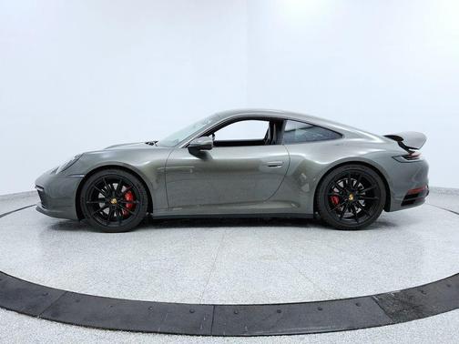 2021 Porsche 911 Carrera S