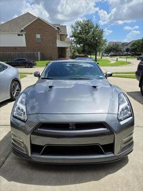 2016 Nissan GT-R Premium