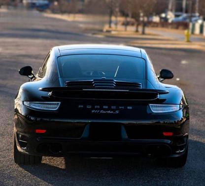2014 Porsche 911 Turbo S
