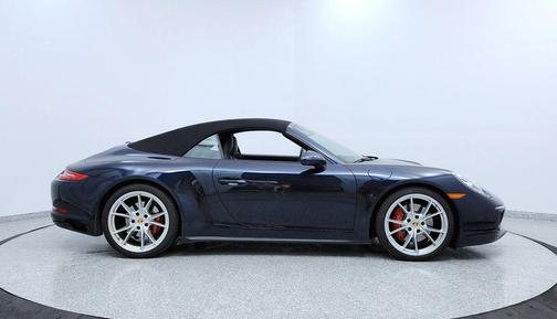 2017 Porsche 911 Carrera 4S Cabriolet